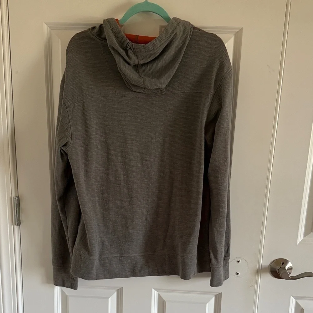 Eddie Bauer stylish gray